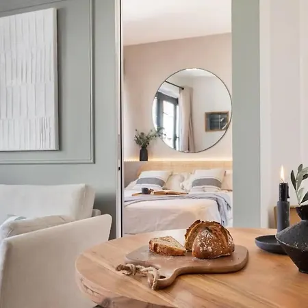 Apartament Charming *